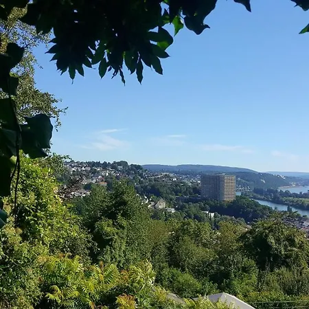 Haus Bergfriede Ferienhaus Koblenz *